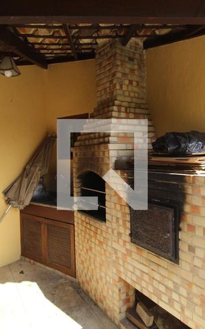 Casa de condomínio à venda com 160m², 3 quartos e 3 vagasÁrea comum - Churrasqueira