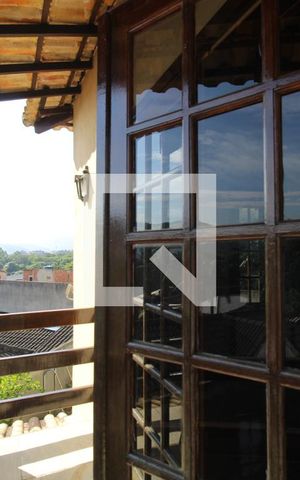 Casa de condomínio à venda com 160m², 3 quartos e 3 vagasVaranda da Suíte