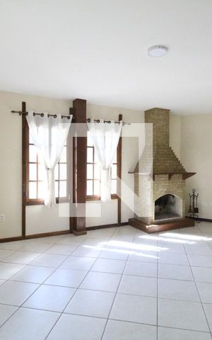 Casa de condomínio à venda com 160m², 3 quartos e 3 vagasSala