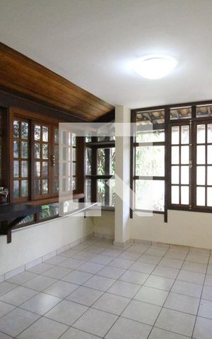 Casa de condomínio à venda com 160m², 3 quartos e 3 vagasCozinha