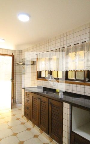Casa de condomínio à venda com 160m², 3 quartos e 3 vagasCozinha