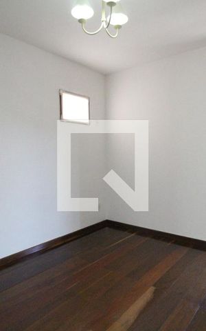 Casa de condomínio à venda com 160m², 3 quartos e 3 vagasQuarto 1