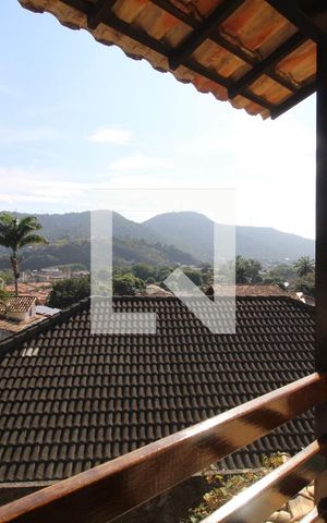 Casa de condomínio à venda com 160m², 3 quartos e 3 vagasVaranda da Suíte