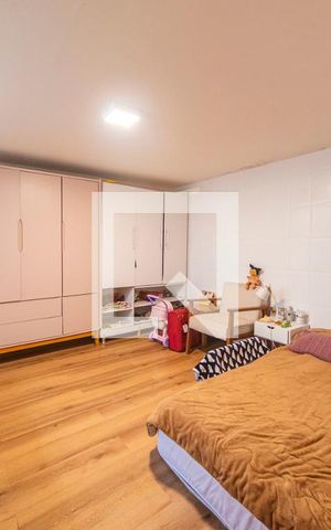 Casa à venda com 174m², 3 quartos e 2 vagas Casa à venda com 174m², 3 quartos e 2 vagasQuarto casa 2