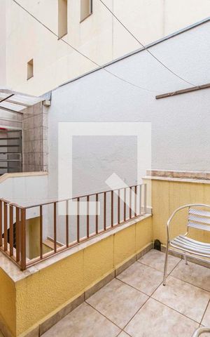 Casa à venda com 174m², 3 quartos e 2 vagas Casa à venda com 174m², 3 quartos e 2 vagasVaranda do Quarto 2
