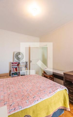 Casa à venda com 174m², 3 quartos e 2 vagas Casa à venda com 174m², 3 quartos e 2 vagasQuarto 2