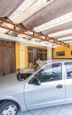 Casa à venda com 174m², 3 quartos e 2 vagas Casa à venda com 174m², 3 quartos e 2 vagasGaragem