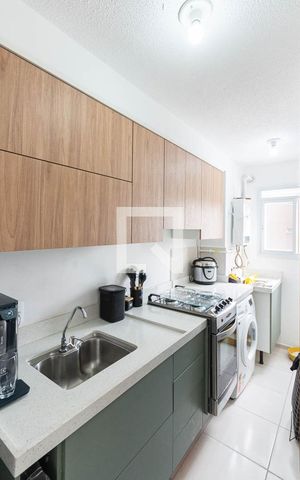 Apartamento à venda com 48m², 2 quartos e 1 vagaCozinha e Área de Serviço