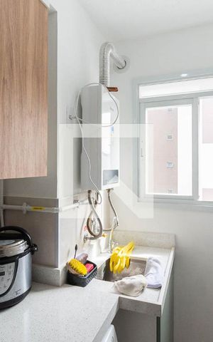 Apartamento à venda com 48m², 2 quartos e 1 vagaCozinha e Área de Serviço