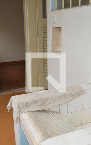 Apartamento à venda com 110m², 3 quartos e 1 vagaÁrea de Serviço