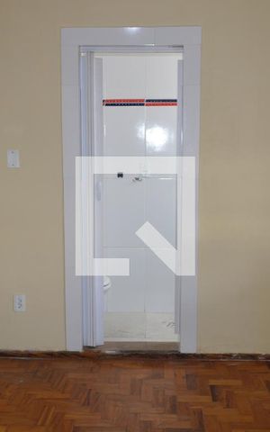Apartamento à venda com 110m², 3 quartos e 1 vagaQuarto