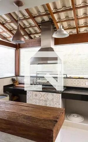 Apartamento para alugar com 75m², 2 quartos e 2 vagas Apartamento para alugar com 75m², 2 quartos e 2 vagasÁrea comum - Churrasqueira