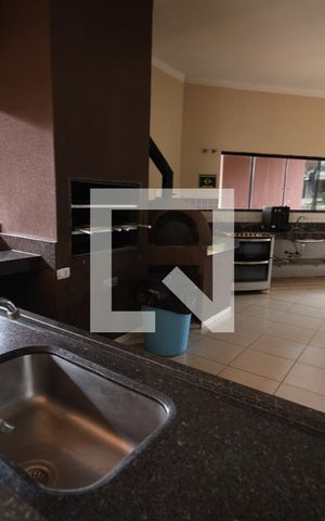 Casa de condomínio à venda com 161m², 3 quartos e 4 vagasÁrea comum