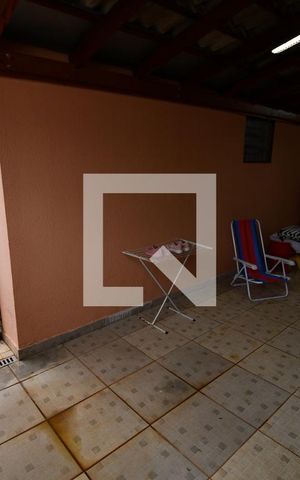Casa de condomínio à venda com 161m², 3 quartos e 4 vagasQuintal