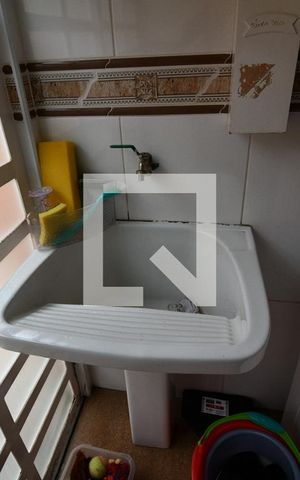 Casa de condomínio à venda com 161m², 3 quartos e 4 vagasÁrea de Serviço