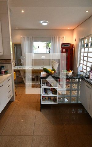 Casa de condomínio à venda com 161m², 3 quartos e 4 vagasCozinha