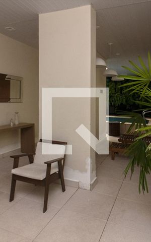 Studio à venda com 27m², 1 quarto e 1 vaga Studio à venda com 27m², 1 quarto e 1 vagaÁrea comum