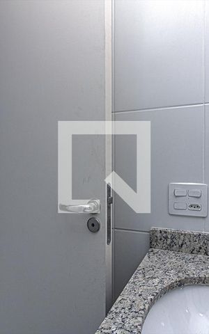 Studio à venda com 27m², 1 quarto e 1 vaga Studio à venda com 27m², 1 quarto e 1 vagaBanheiro