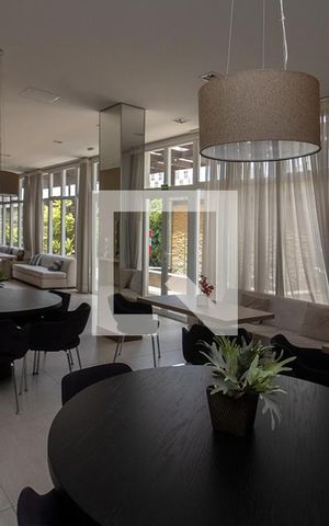 Studio à venda com 27m², 1 quarto e 1 vaga Studio à venda com 27m², 1 quarto e 1 vagaÁrea comum