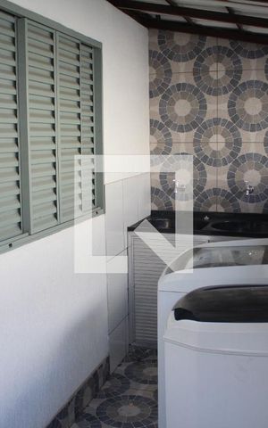 Casa para alugar com 167m², 4 quartos e 2 vagasÁrea de Serviço