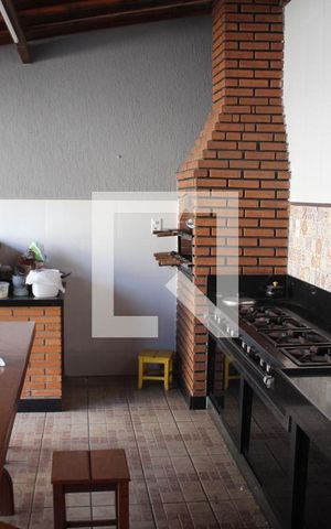 Casa para alugar com 167m², 4 quartos e 2 vagasÁrea gourmet