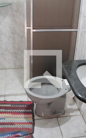 Casa para alugar com 167m², 4 quartos e 2 vagasBanheiro de Serviço