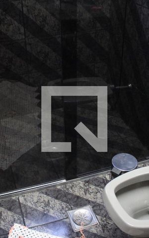Casa para alugar com 167m², 4 quartos e 2 vagasBanheiro da Suíte