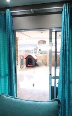 Casa à venda com 400m², 3 quartos e 3 vagasSala