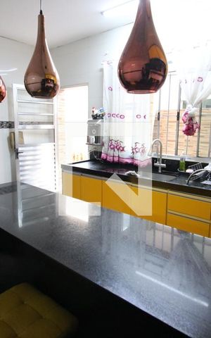 Casa à venda com 400m², 3 quartos e 3 vagasCozinha
