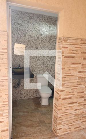 Casa à venda com 400m², 3 quartos e 3 vagasBanheiro 1