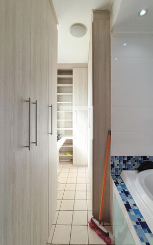 Apartamento à venda com 98m², 3 quartos e 2 vagasÁrea de Serviço