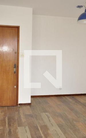 Apartamento para alugar com 120m², 3 quartos e 1 vagaSala