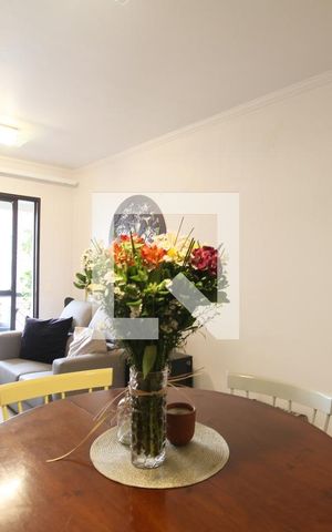 Apartamento à venda com 70m², 3 quartos e 2 vagasSala