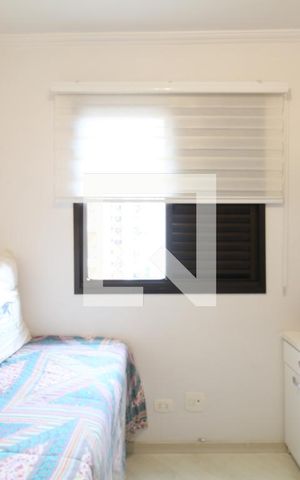 Apartamento à venda com 70m², 3 quartos e 2 vagasQuarto 2