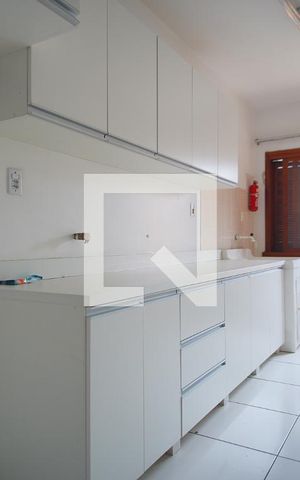 Casa à venda com 345m², 5 quartos e 5 vagasDespensa e Área de Serviço