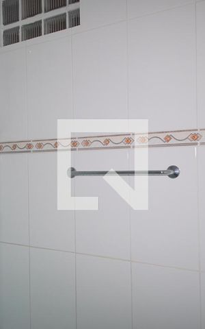 Casa à venda com 345m², 5 quartos e 5 vagasBanheiro da Suíte