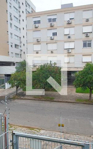 Casa à venda com 345m², 5 quartos e 5 vagasSuíte - Vista