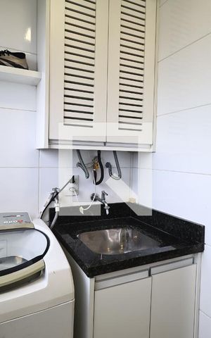 Apartamento à venda com 91m², 3 quartos e 2 vagasLavanderia