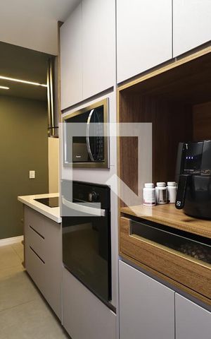 Apartamento à venda com 91m², 3 quartos e 2 vagasCozinha