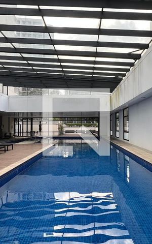Studio à venda com 57m², 1 quarto e 1 vaga Studio à venda com 57m², 1 quarto e 1 vagaPiscina
