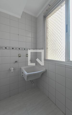 Apartamento à venda com 66m², 3 quartos e 2 vagasLavanderia