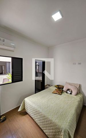 Casa de condomínio para alugar com 118m², 3 quartos e 2 vagas Casa de condomínio para alugar com 118m², 3 quartos e 2 vagasQuarto