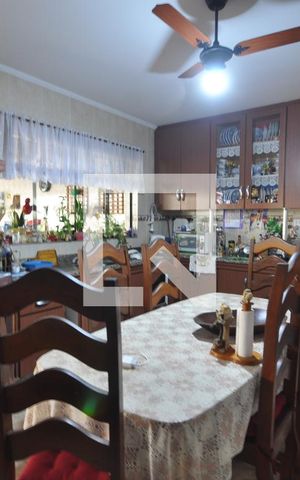 Casa à venda com 325m², 3 quartos e 4 vagasCozinha