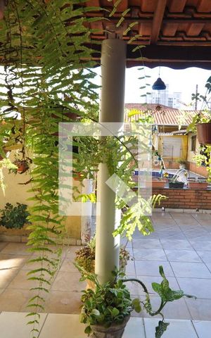Casa à venda com 325m², 3 quartos e 4 vagasVisa da Sala
