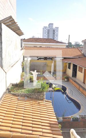 Casa à venda com 325m², 3 quartos e 4 vagasVista do Quarto 1