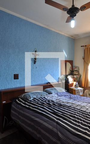 Casa à venda com 325m², 3 quartos e 4 vagasQuarto 1