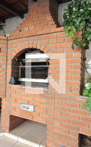 Casa à venda com 325m², 3 quartos e 4 vagasForno e churrasqueira