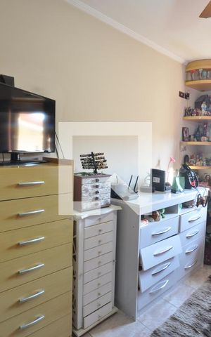 Casa à venda com 325m², 3 quartos e 4 vagasQuarto 2