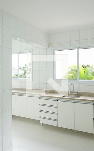 Apartamento para alugar com 105m², 3 quartos e 2 vagasCozinha
