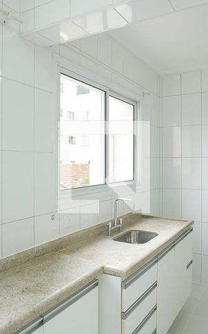 Apartamento para alugar com 105m², 3 quartos e 2 vagasCozinha
